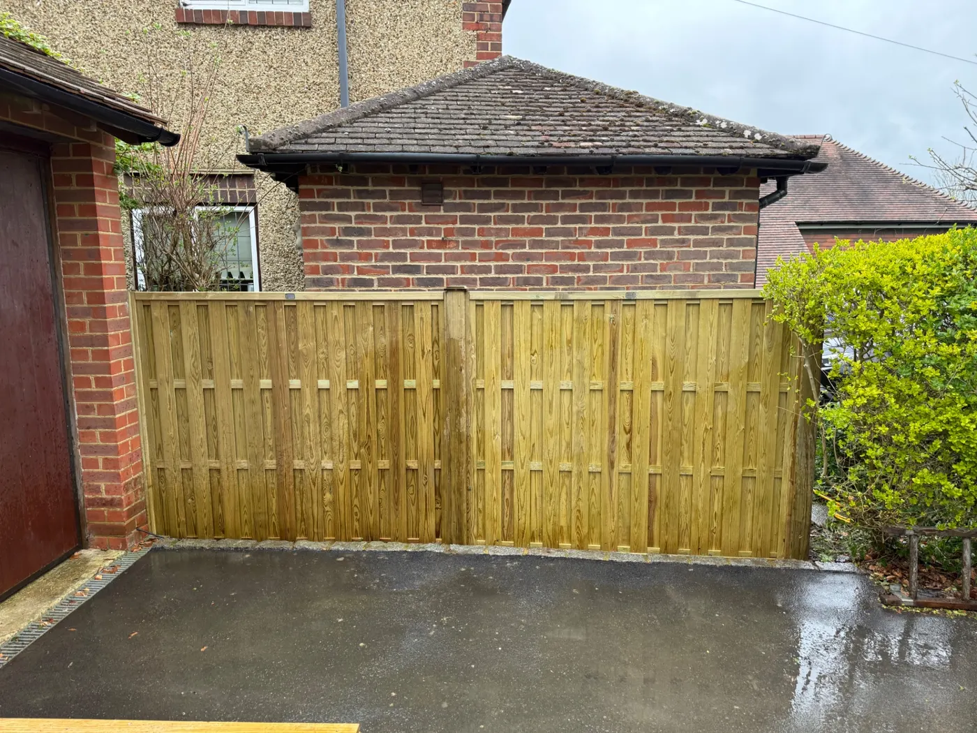 Tongue and groove driveway gates installed in Farnham
