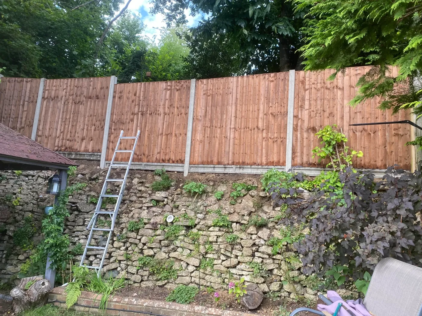 Fencing work completed in Farnham